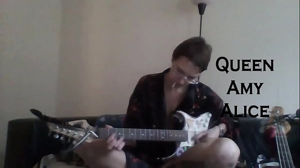 CUTIE STrumming