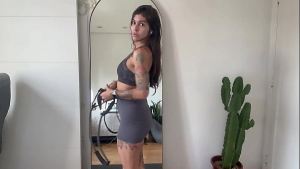 exercising with Nikatsu: Warm up and stretch training