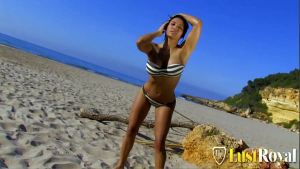 Big tits Dolce Elektra and Leo Fucking on The Beach