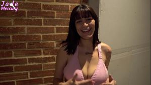 Buscando un chico para follar en el centro comercial