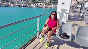 The StepMom flashing in a public place and remembers her vacation with her StepSon