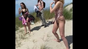 Vlog : 4 Friends Lost Between the Dunes and the Beach