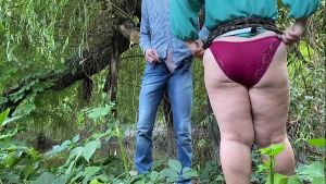 Mature mother in law plunges her fingers into her sweet hole and makes me cum