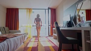 Steamy shower after beach day