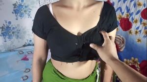 Indian Desi Step Mom FUCK in Hindi XXX