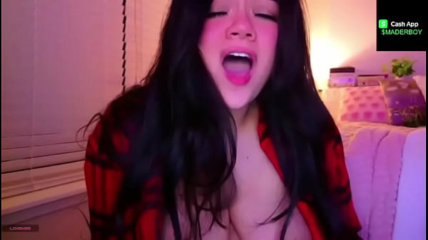 horney teen blows out her pussy