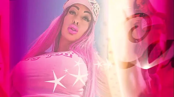 Bimbodoll takes stranger’s cock while training