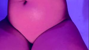 Young Girl Havy Sex Maturbation And Many Cum Water Outside