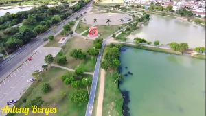 Fudendo MILF Gostosa no meio da rua na frente de todo mundo. “VÍDEO COMPLETO NO SHEER E X-RED