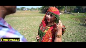 Village Husband doesn’t know about her fucking story! Cheating Sex