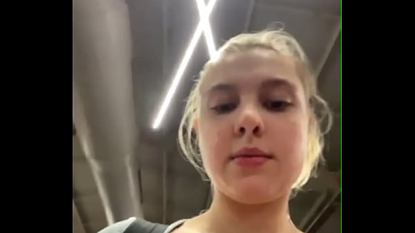 Workout and fucking in the gym