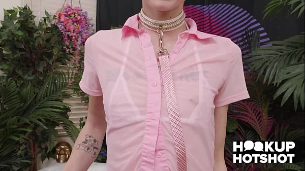 90-Pound Babe Shroom Q Meets Up With Bryan Gozzling For Extreme Sex!