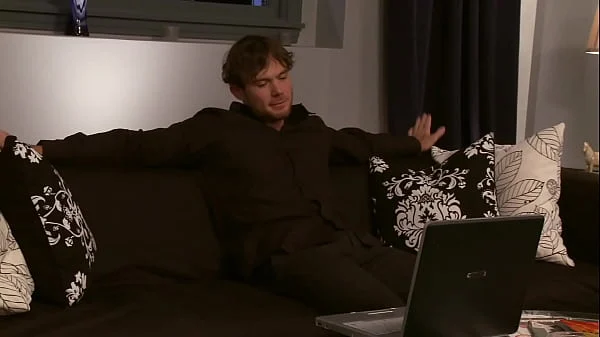 After hours the boss woman needs relaxing, and the best way to give it to her is a foot massage and banging pussy