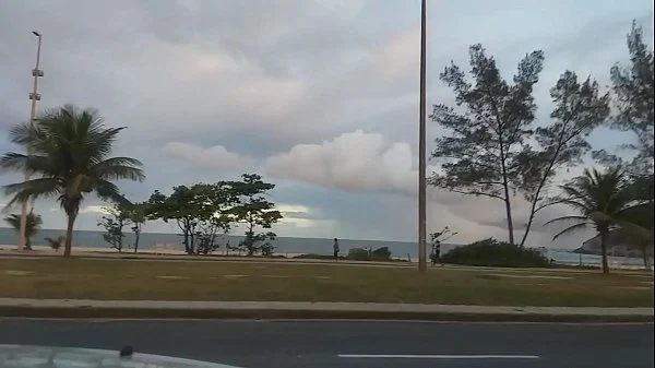 Aventuras do Uber: Depois do Médico, dessa vez foi o bombeiro salva vidas” O mais bravo que o mar “, Veja em XV Red