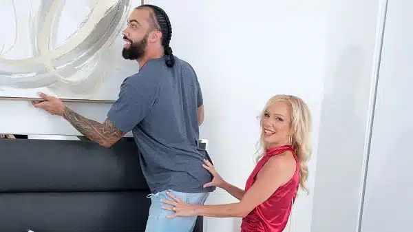 Bella Bare fucks her hubby’s friend and gets a facial