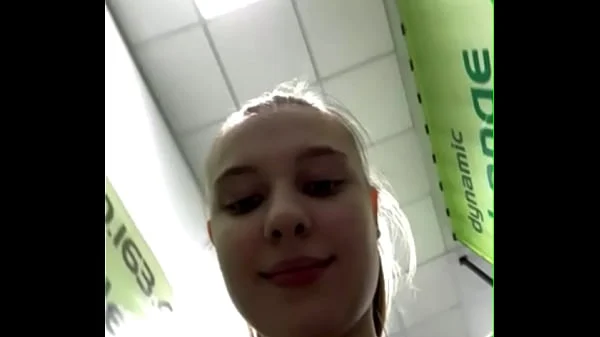 My trainer fucking me in the gym