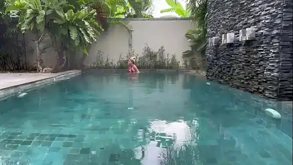 Outdoor Rough sex in the pool from real amateur couple