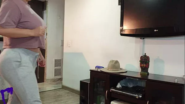 Latina MILF amateur POV seduces on the couch, family friend blowjob with visible creampie and moaning ride – hot latina