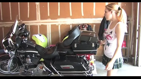 xv-ff0b0f65fa3979ace8d273751eaa54a4