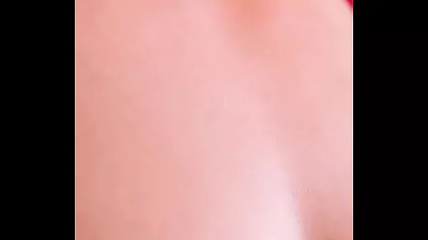 Yeloly’s Juicy Peach 3-in-1 — three sensations in one, your festive treat this Christmas!