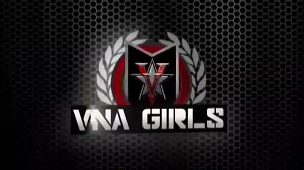 Brunette Yum Thee Boss And Rome Major’s Beach Kinky Wet Session!