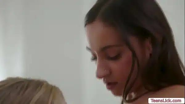 Cute latina scissor fucks her blonde friend