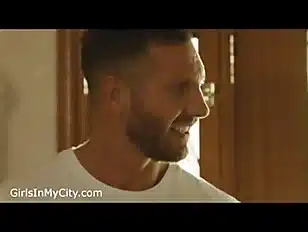 Mature MILF can’t resist guy1WHip7