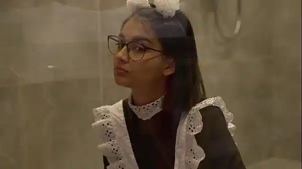 Punishment of Desi India Teen ! Put on a GAS mask bitch