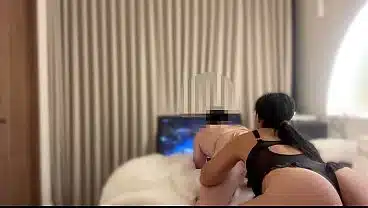 She Licks Ass While He Watches Game 7 of NBA FiNALS [Full Video Uncensored on Sheer]