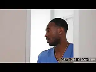 SlimThick Vic’s nurse saw this long dick and just couldn’t resist sitting on itGNVmKc