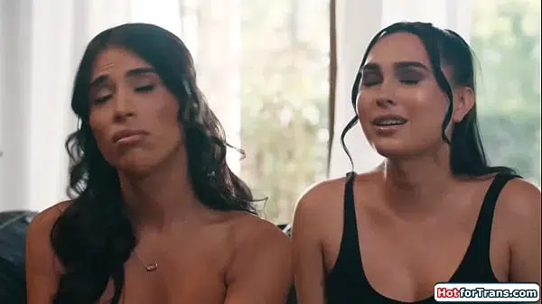 Big tits tgirls help busty bff to improve her blowjob skills