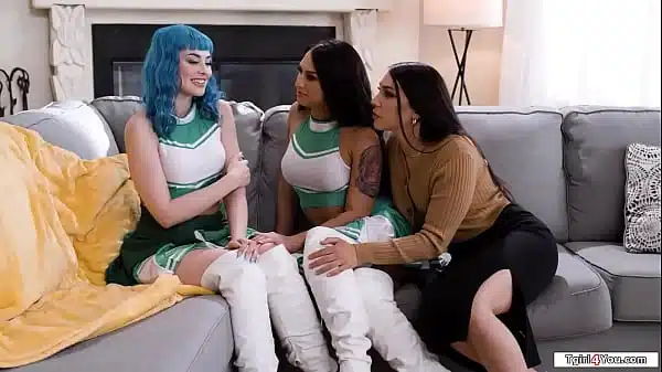 You 2 tgirls can thank me by fucking me