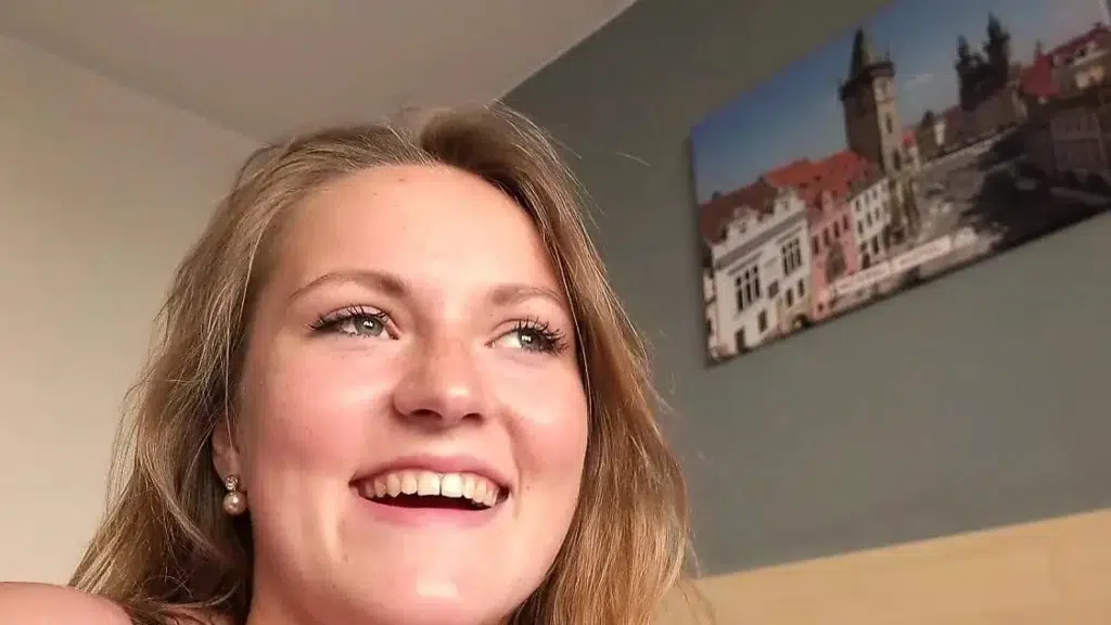 inexperienced teresa first strip