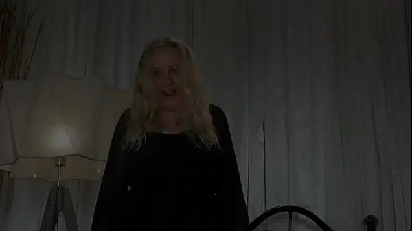 Prolapse Granny fucked by the dildo maschine