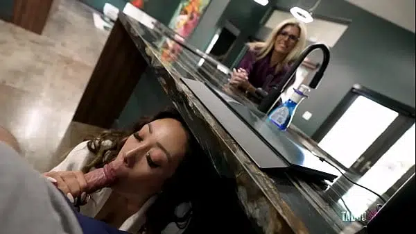 Step Moms Hot Best Friend Moves In – Kaya Knight – Taboo Heat – Luke Longly