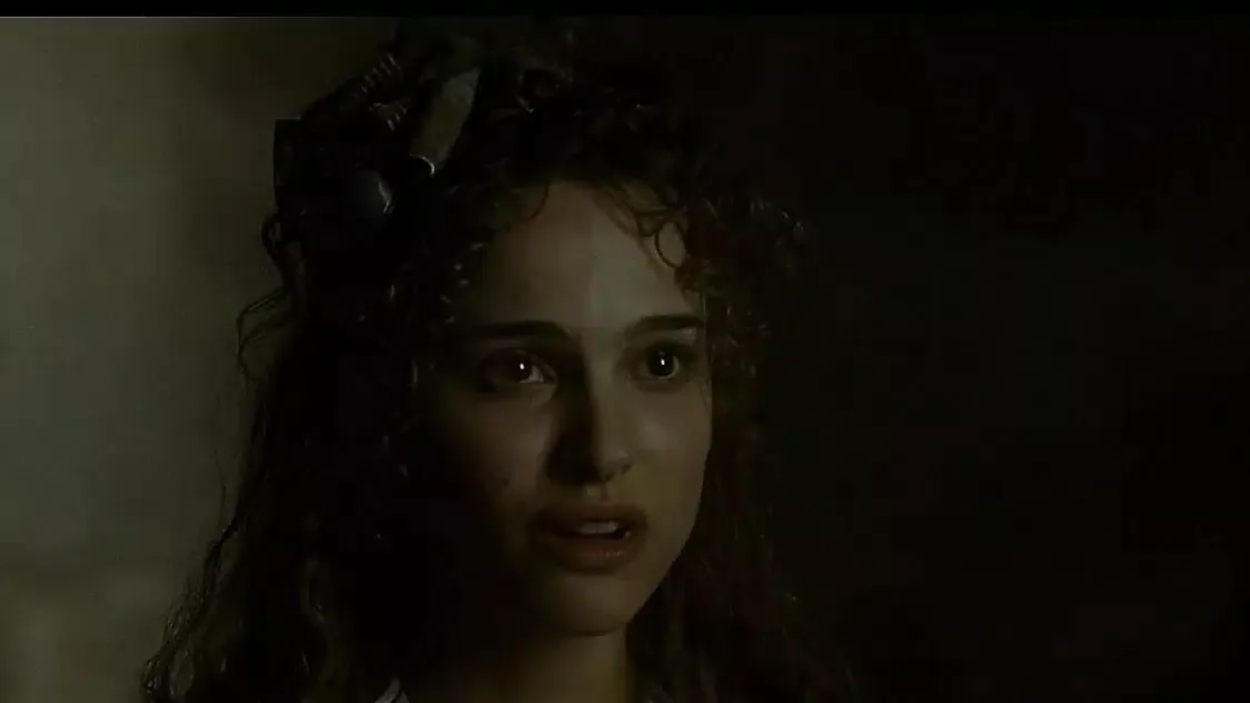 Natalie Portman all naked and rough movie scenes