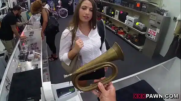 XXXPAWN – Delicious PAWG Madisin Lee Tries To Pawn Some Stolen Goods, Gets Caught