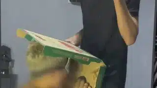 Yummy Twink Pizza Delivery Boy Surprise me with His Big Package | Twinks Pinoy Chupa sa Boy