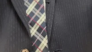 【毎日射精する3児の父】仕事中に我慢できずスーツのままオナニー