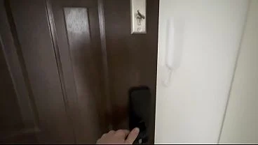 Hot and sexy chick presenting her naked body and giving blowjob on free porn casting