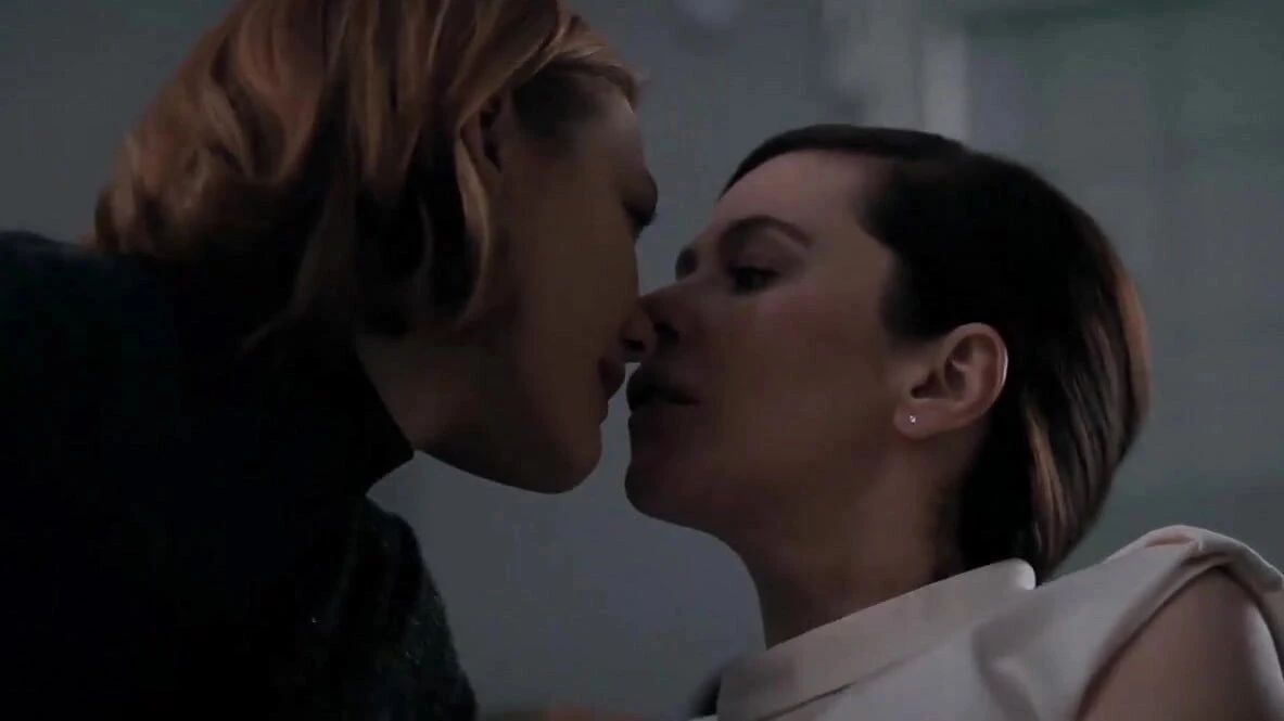 Louisa Krause Nude Lesbian Pussy Eating On ScandalPlanetCom