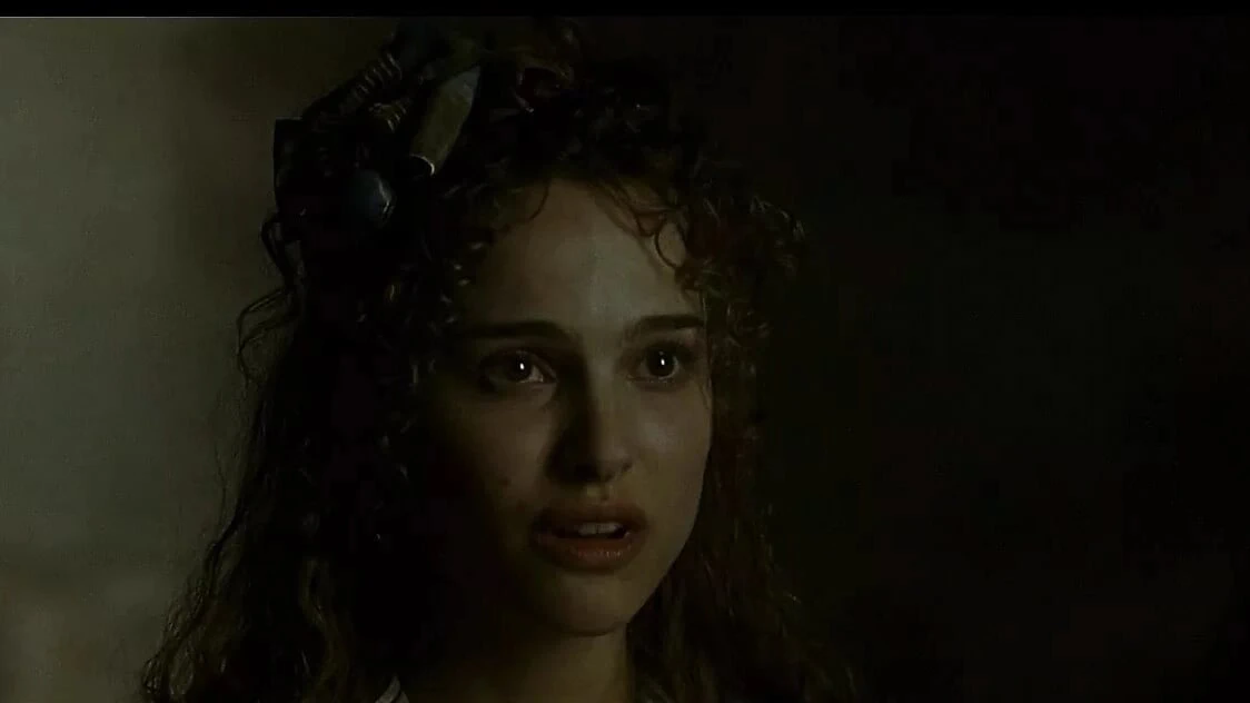 Natalie Portman all naked and rough movie scenes