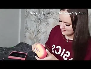 Naughty Friends Swap Dicks for Hot Pussy Eating SessionCnAlP6M