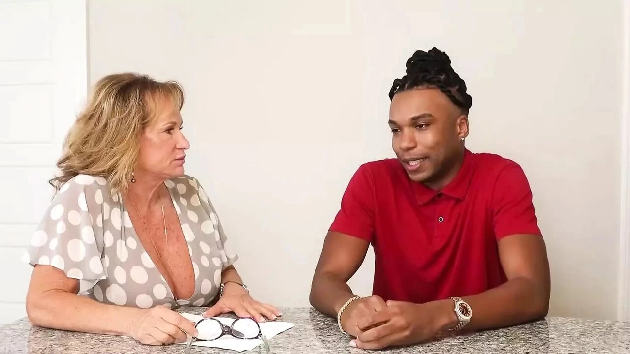 She’s a Rich Granny (GILF) with Money – Lana Lee – GilfAF