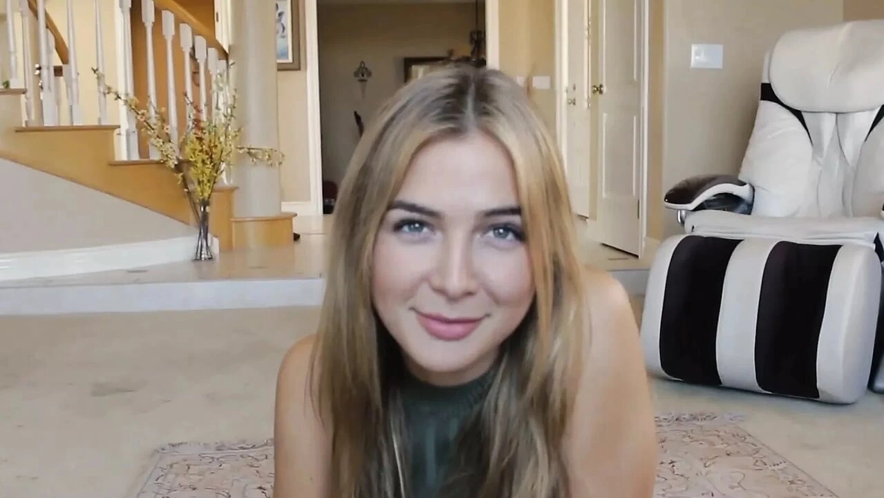 SisLovesMe – Sexy Blondie Gets Her Pussy Pounded Hard Until Loads Of Cum Are Dropped Inside Her