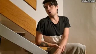 spogliati con me segaiolo mentre dialoghiamo parlando di cazzi (ITA)