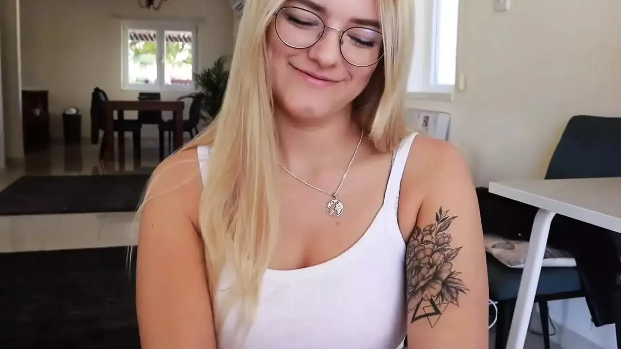 Beautiful blonde sensual fuck – MyDirtyHobby