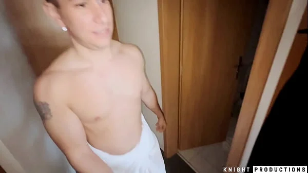 Zuzu Sweet and Mari Galore Share Cock Threesome