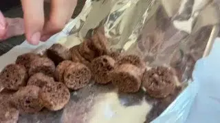 #87 お菓子に精子ぶっかけて美味しくいただきました