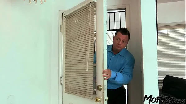 MOFOZO.com – 19 Year Old Student Is Fucking With Her Professor